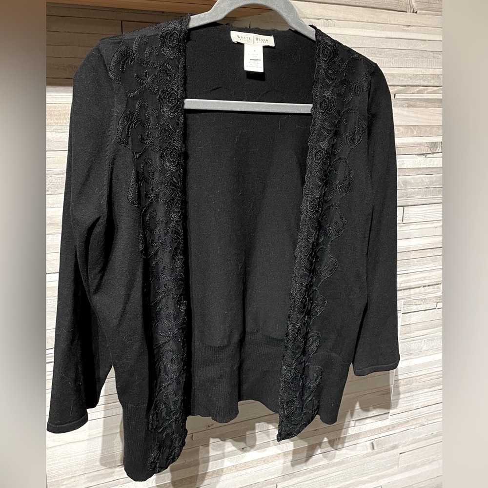 White House Black Market Open front cardigan with lace black size xl